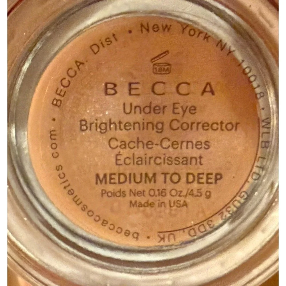 BECCA UNDER EYE BRIGHTENING CORRECTOR CREAM Med-deep‎ New